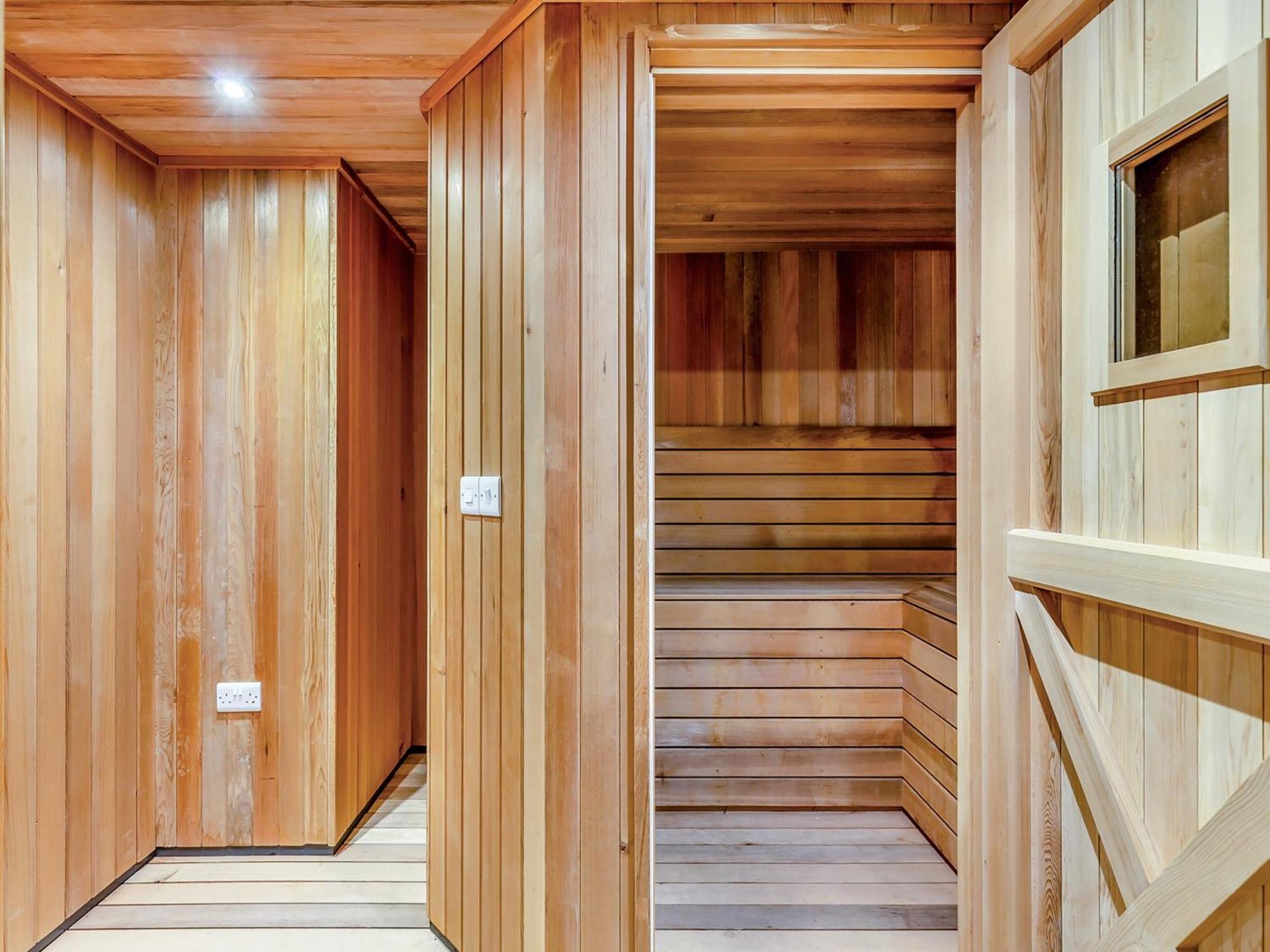 Seascape Villa Polruan ภายนอก รูปภาพ